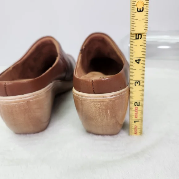 SoftWalk Madison Brown Leather Coshioned Footbed Arch Support Women's Clogs 10M - Picture 8 of 12